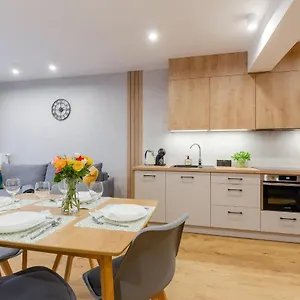  Apartament Slowackiego 5b,
